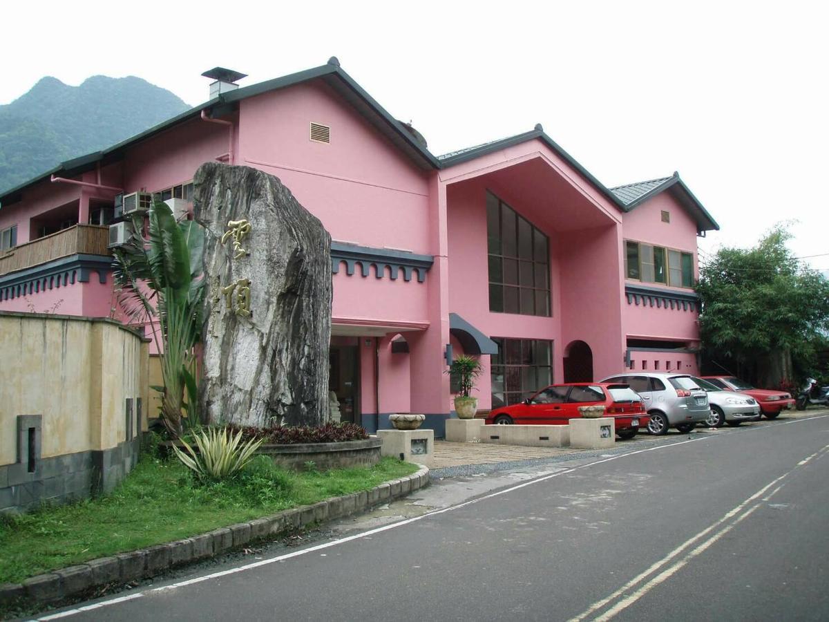 Cloud Garden Homestay Wulai Bagian luar foto